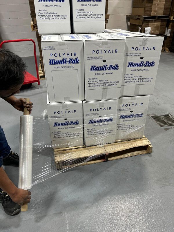 Demonstrating R1157 skid stretch wrap